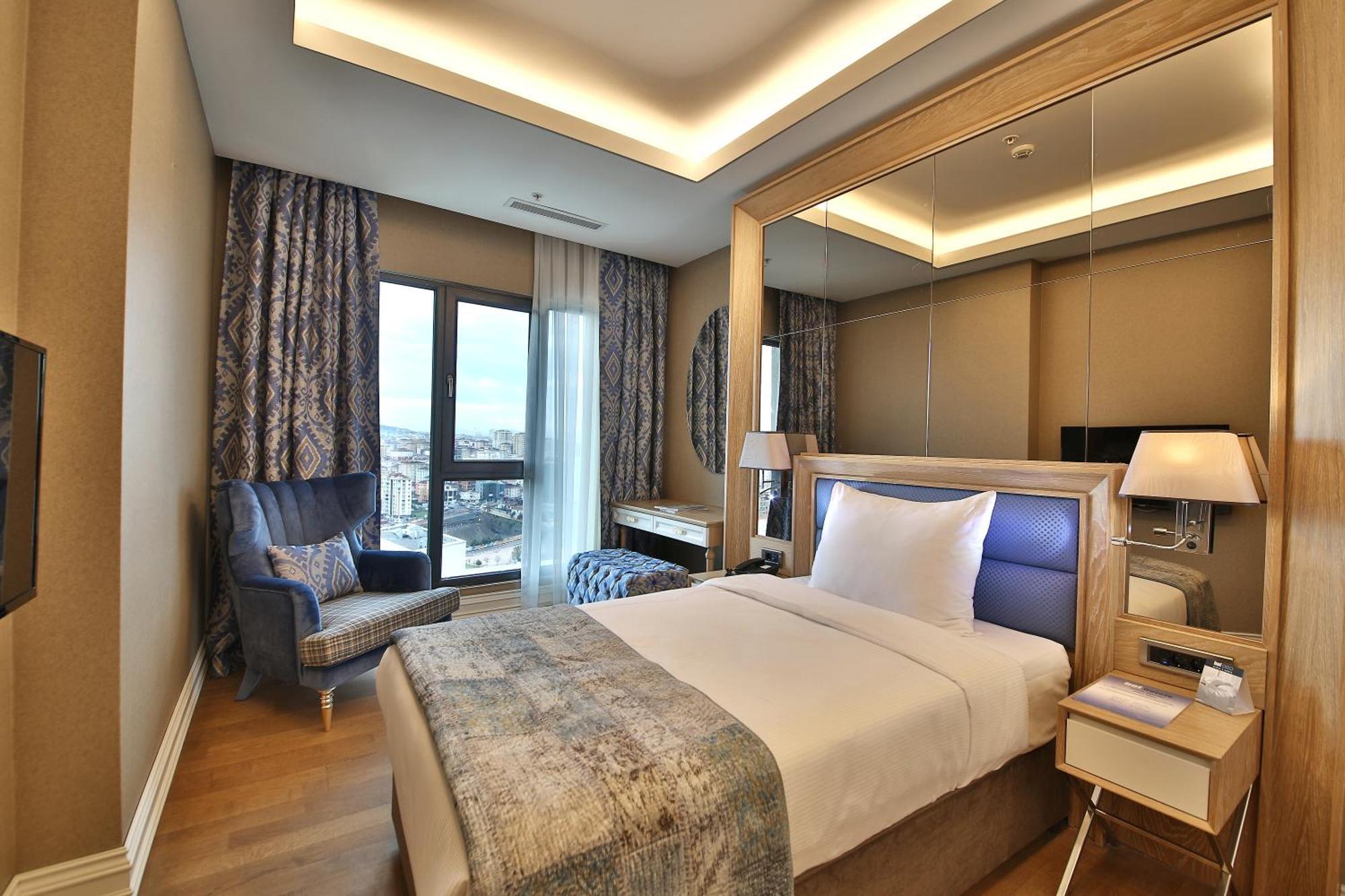 Bof Hotels Ceo Suites Atasehir Istanboel Buitenkant foto