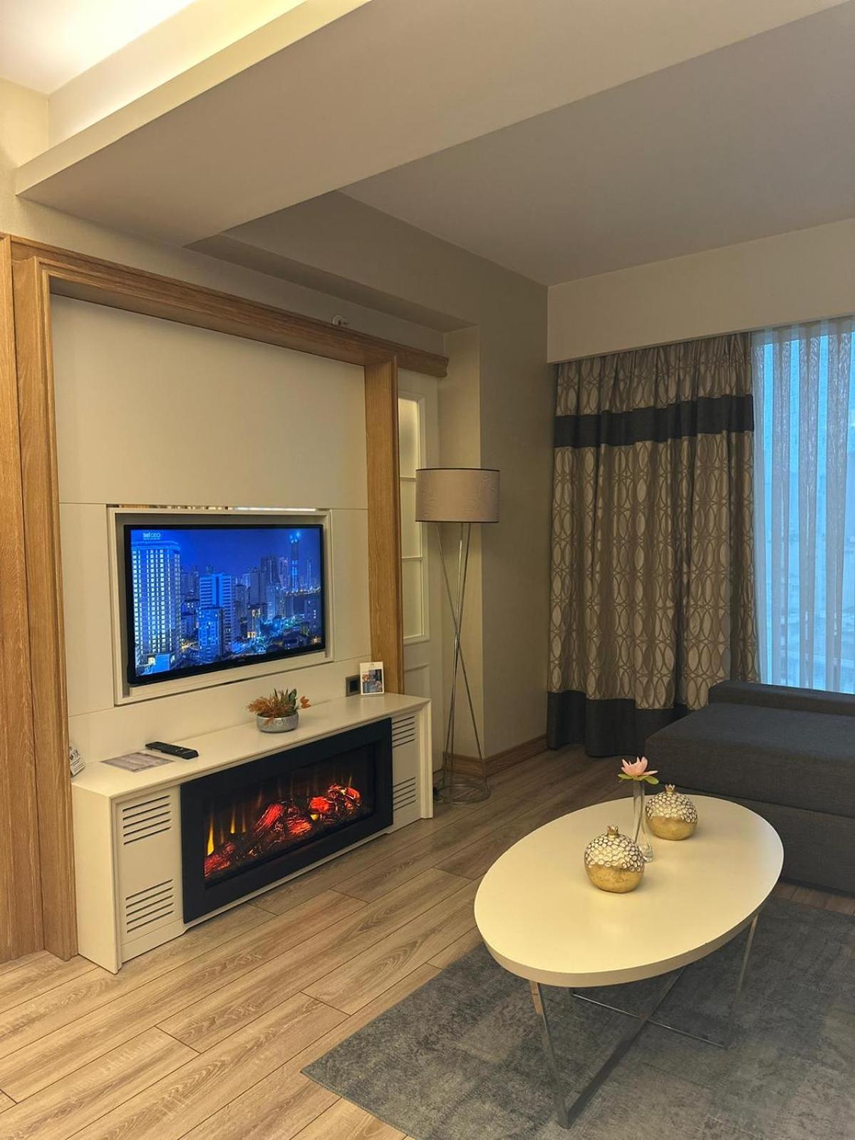 Bof Hotels Ceo Suites Atasehir Istanboel Buitenkant foto